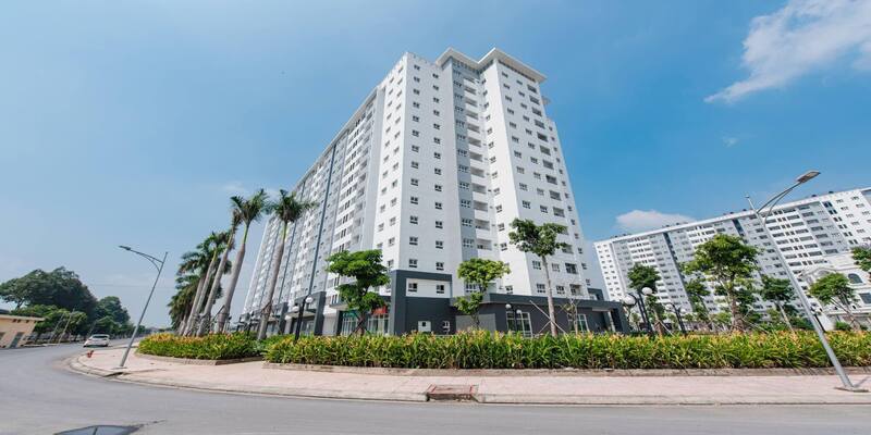 Conic Boulevard 23